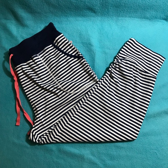 Jane & Bleecker Capri style pajama - Picture 2 of 4